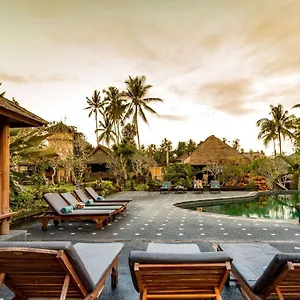 ***** Resort Tanah Merah Art By Agata Indonesië